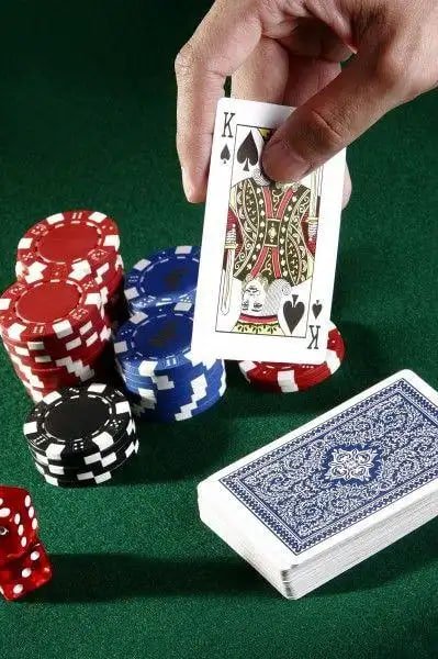 Panel layanan akun dan privasi pengguna